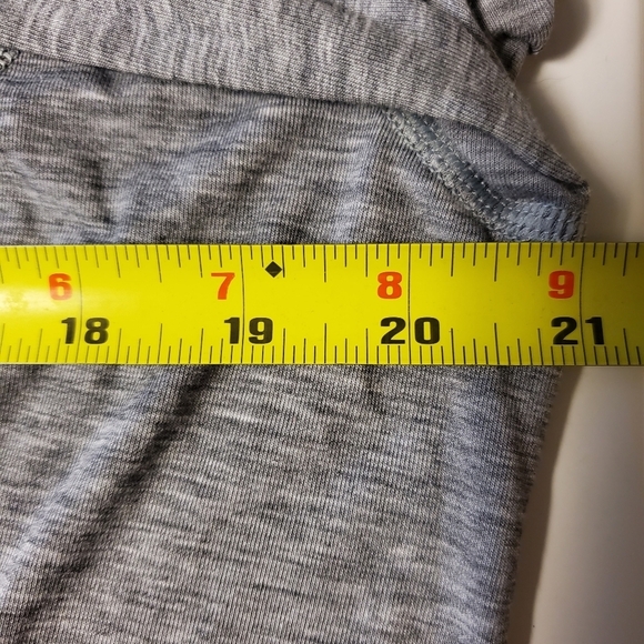 Womens Lucy Hooded Workout Top size small - Picture 11 of 12